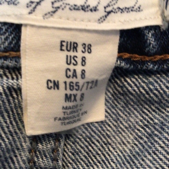 L.O.G.G. H&M Vintage High Waisted Embroidered Straight Jeans Size US 8 - Picture 5 of 10
